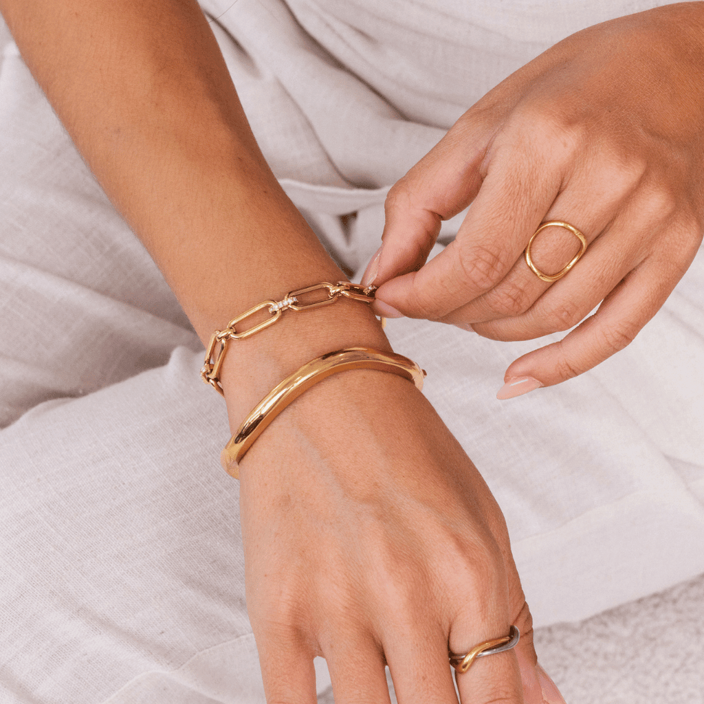 Elevated Link Bracelet